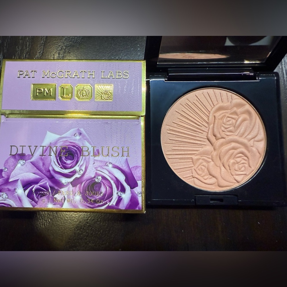 Pat McGrath Labs Skin Fetish: Divine Blush in shade Fleurtatious 9.7g NWT